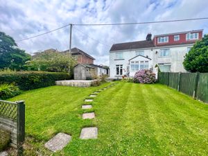 Photo 16- click for photo gallery